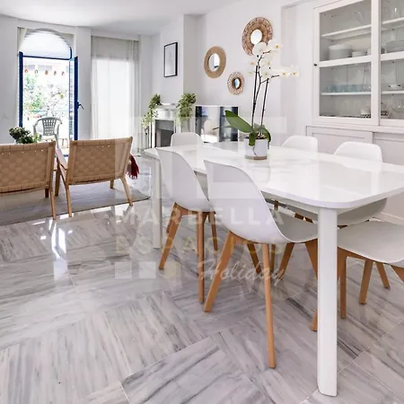House 46 Duplex * Marbella