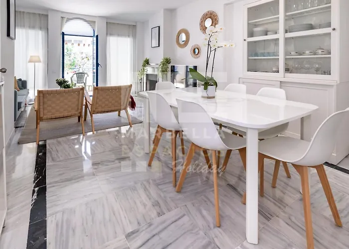 House 46 Duplex * Marbella